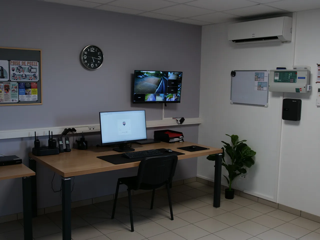 Le poste de sécurité pédagogique : vidéosurveillance, système de sécurité incendie et radios